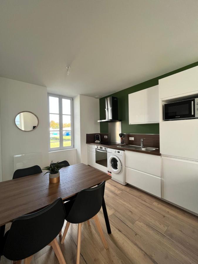 Le Duplex Tout Confort Bressuire Exteriör bild