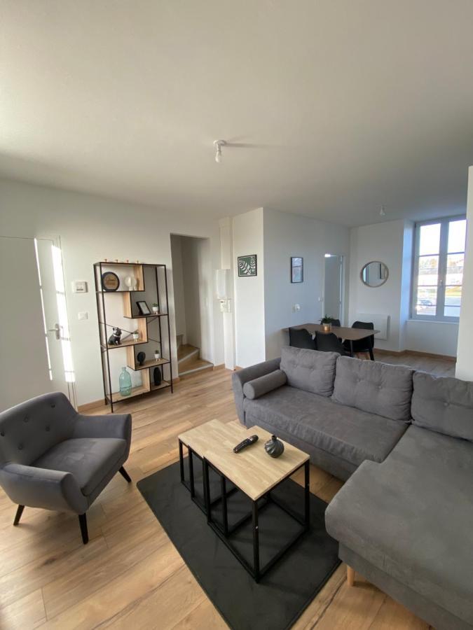 Le Duplex Tout Confort Bressuire Exteriör bild